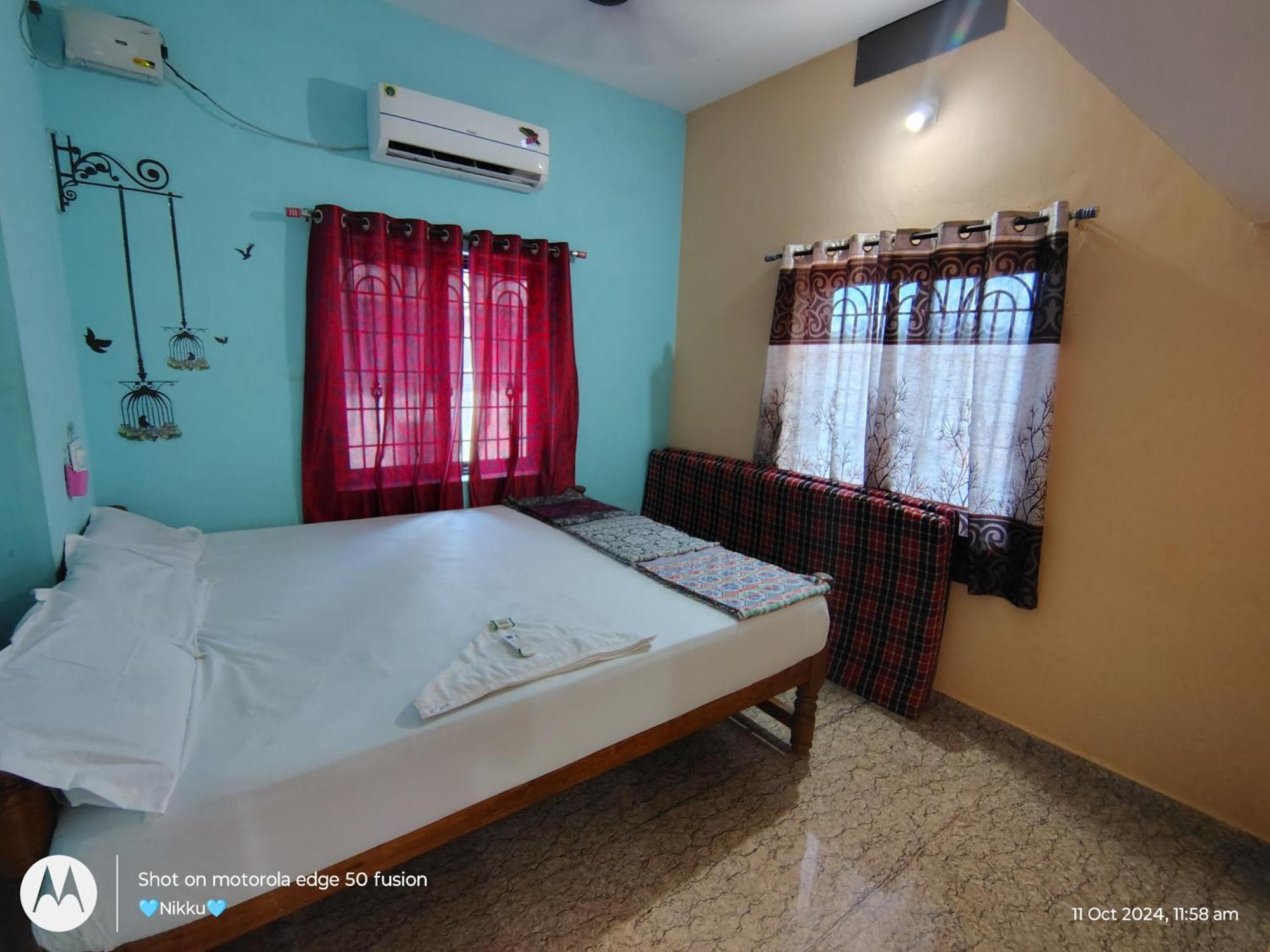 Dsouza Homestay Mavalli Ngoại thất bức ảnh